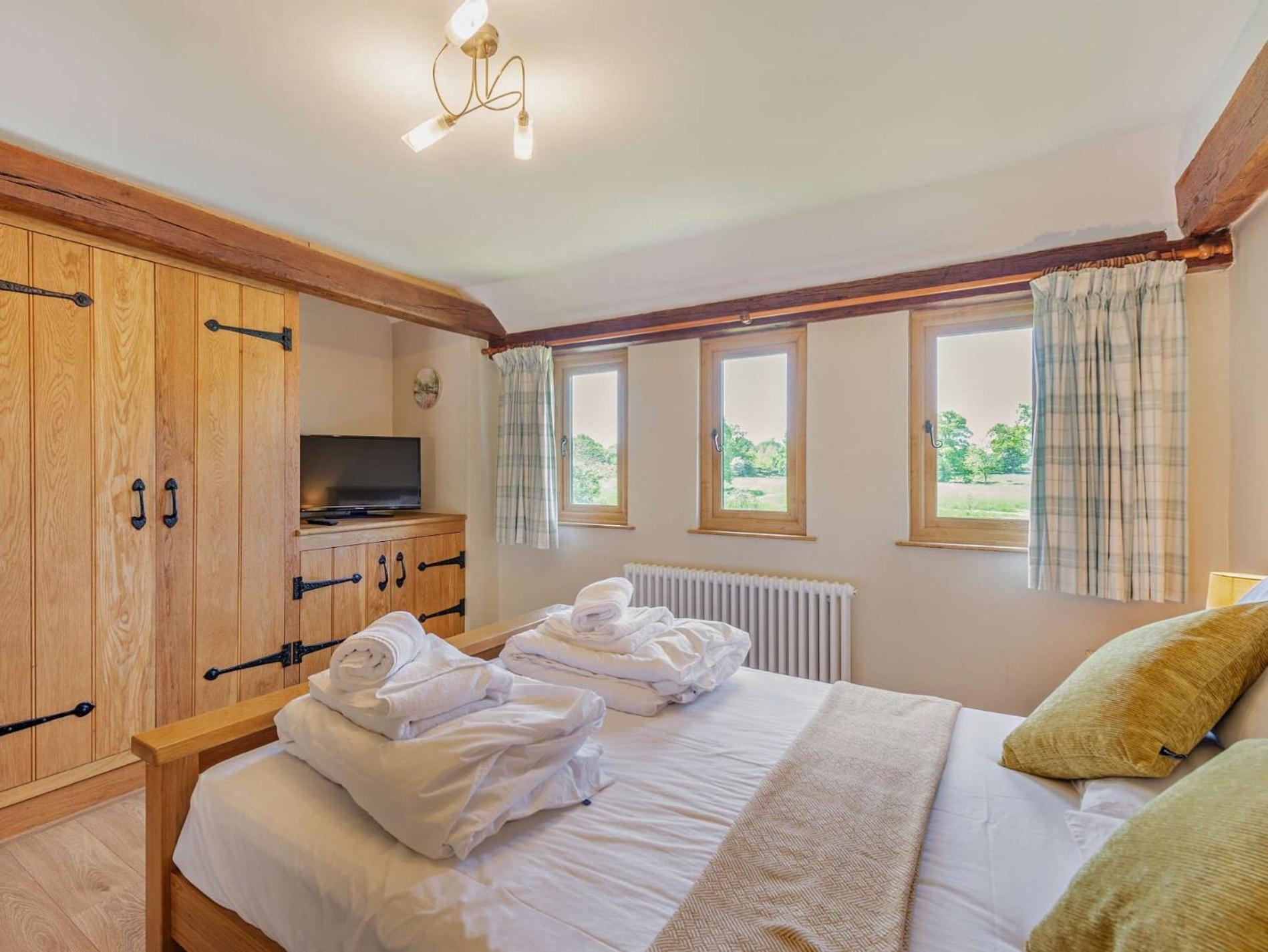 5 Bed In Smarden 76428 Villa Exterior photo